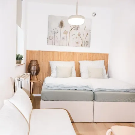 Holideis - Sonnen-balkon - Neu Renoviert *