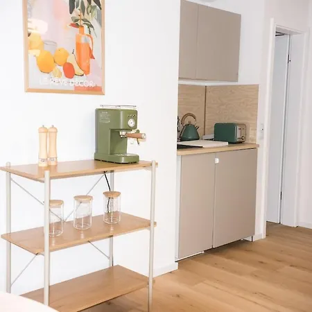 Holideis - Sonnen-balkon - Neu Renoviert Βόννη