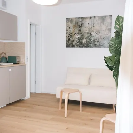Holideis - Sonnen-balkon - Neu Renoviert Βόννη