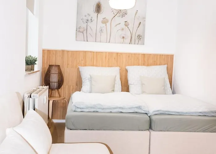 Holideis - Sonnen-balkon - Neu Renoviert *