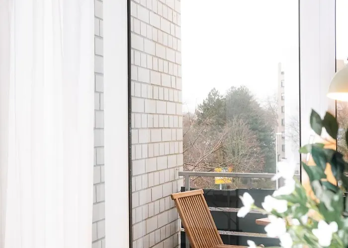 Holideis - Sonnen-balkon - Neu Renoviert Bonn